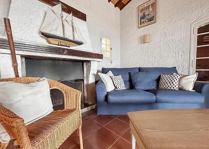 Detente Provencale Avec Vue בית נופש