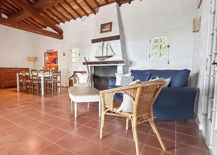 Detente Provencale Avec Vue * סן-מקסים