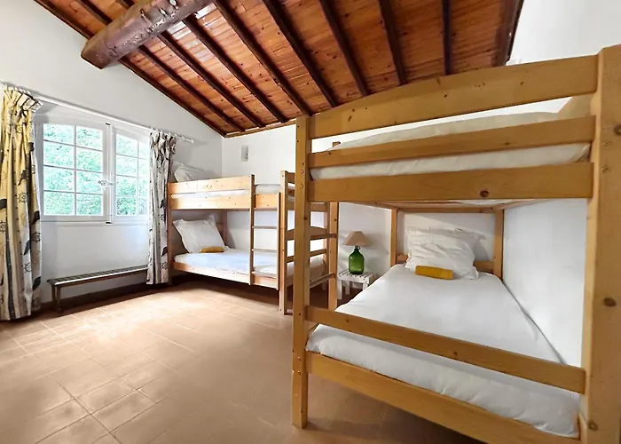 Detente Provencale Avec Vue בית נופש