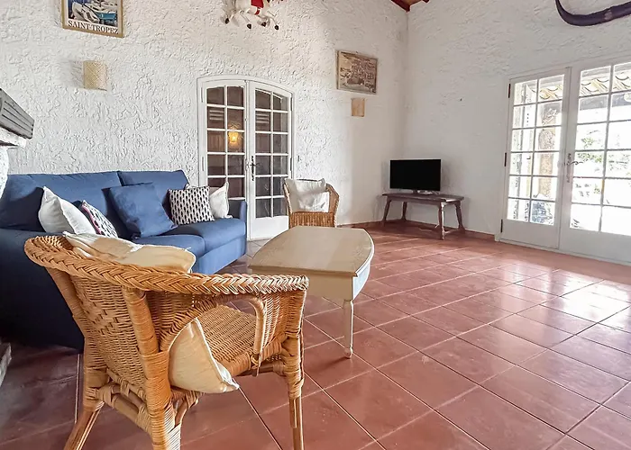 בית נופש Detente Provencale Avec Vue