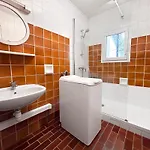 Détente Provençale Avec Vue * Sainte-Maxime