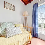 Détente Provençale Avec Vue Сasa de vacaciones