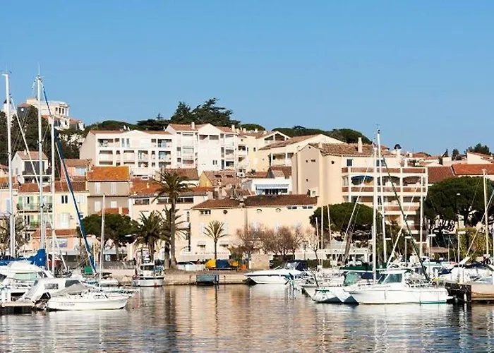 Detente Provencale Avec Vue * Sainte-Maxime